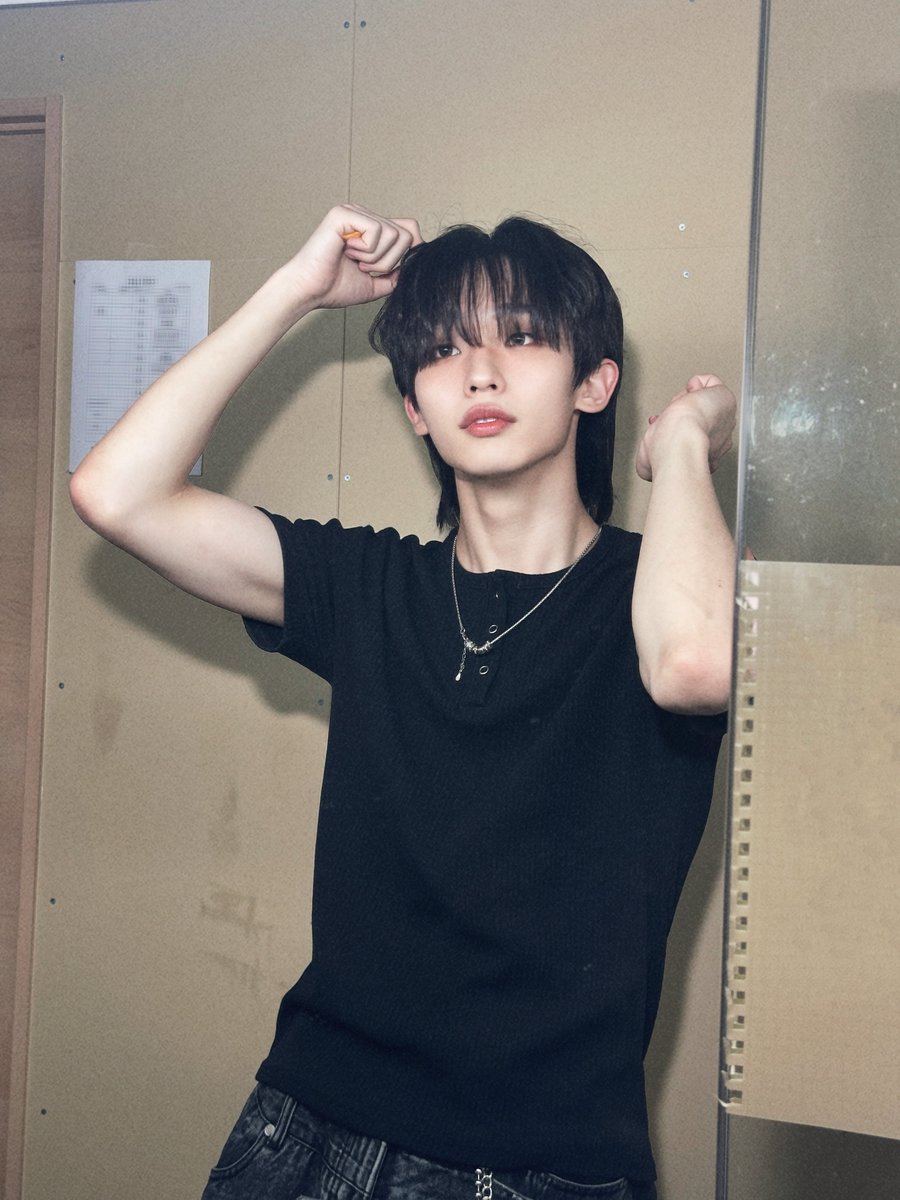 NBIG_official's tweet photo. ♠️

#NBIG #엔빅
#SEONGJUN #성준 https://t.co/fQBzN4QFTh