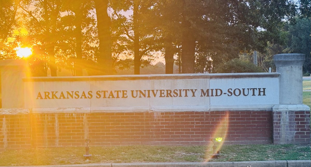 ASUMidSouthAdEd's tweet photo. Great Day to be a Greyhound! https://t.co/0rmDbBtAnf