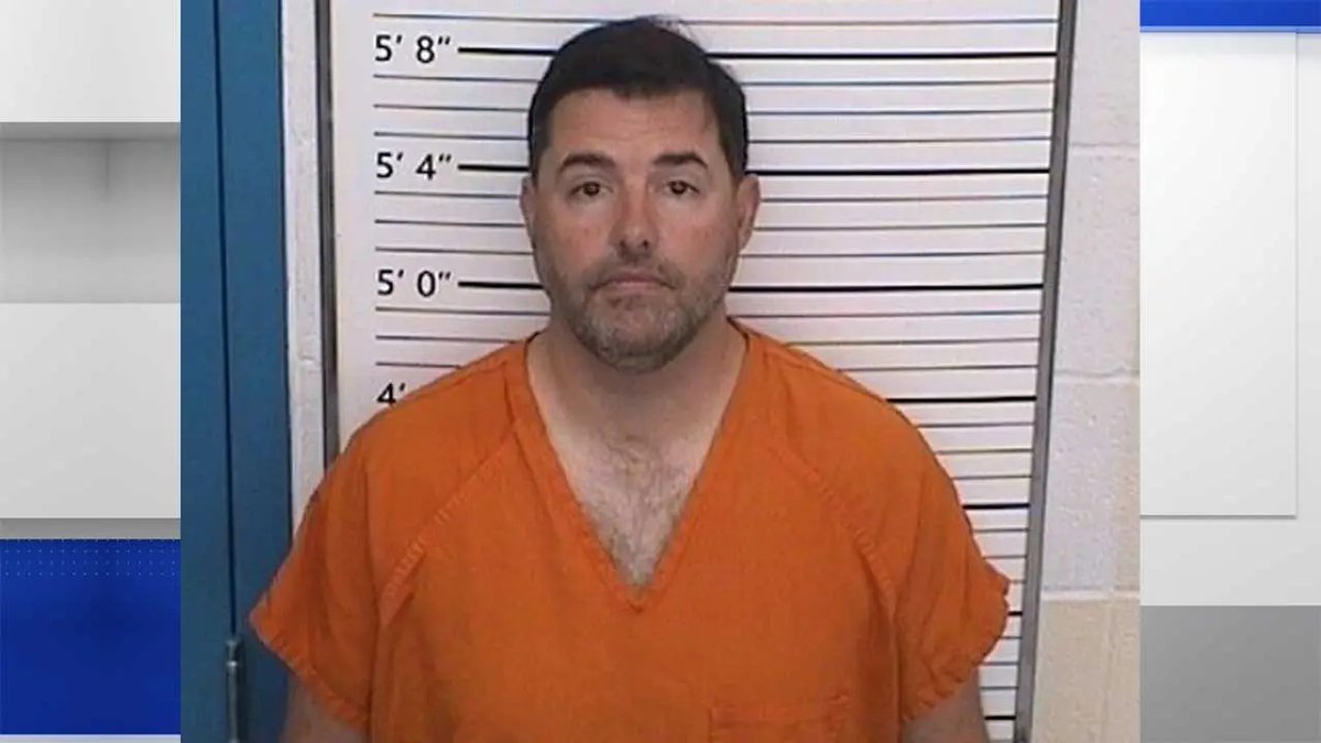 MySportsUpdate's tweet photo. #49ers owner Jed York was arrested Sunday in East Palestine, Ohio, and pleaded no contest to misdemeanor charges of disorderly conduct and possessing criminal tools, per @WKBN.

York was sentenced to 2 days in jail and ordered to pay $1,150 in fines.

https://t.co/XufQ5NgwIJ https://t.co/mrxRWGTe3X