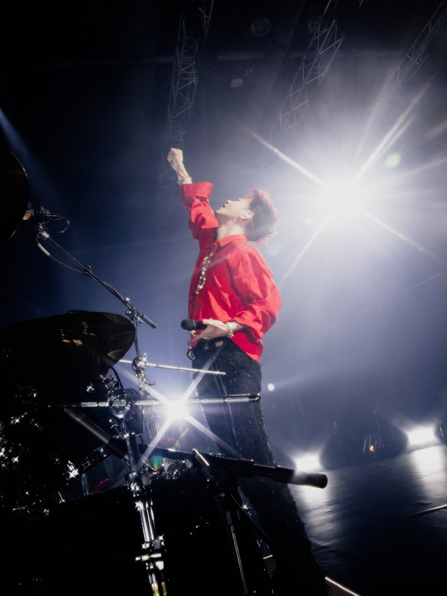 natalie_mu's tweet photo. 佐藤健の初ソロアジアツアーがパッケージ化
TENBLANKとして4都市巡った日々の軌跡
https://t.co/FZWPdcKAsZ

#佐藤健 https://t.co/tMMmO9cV0e