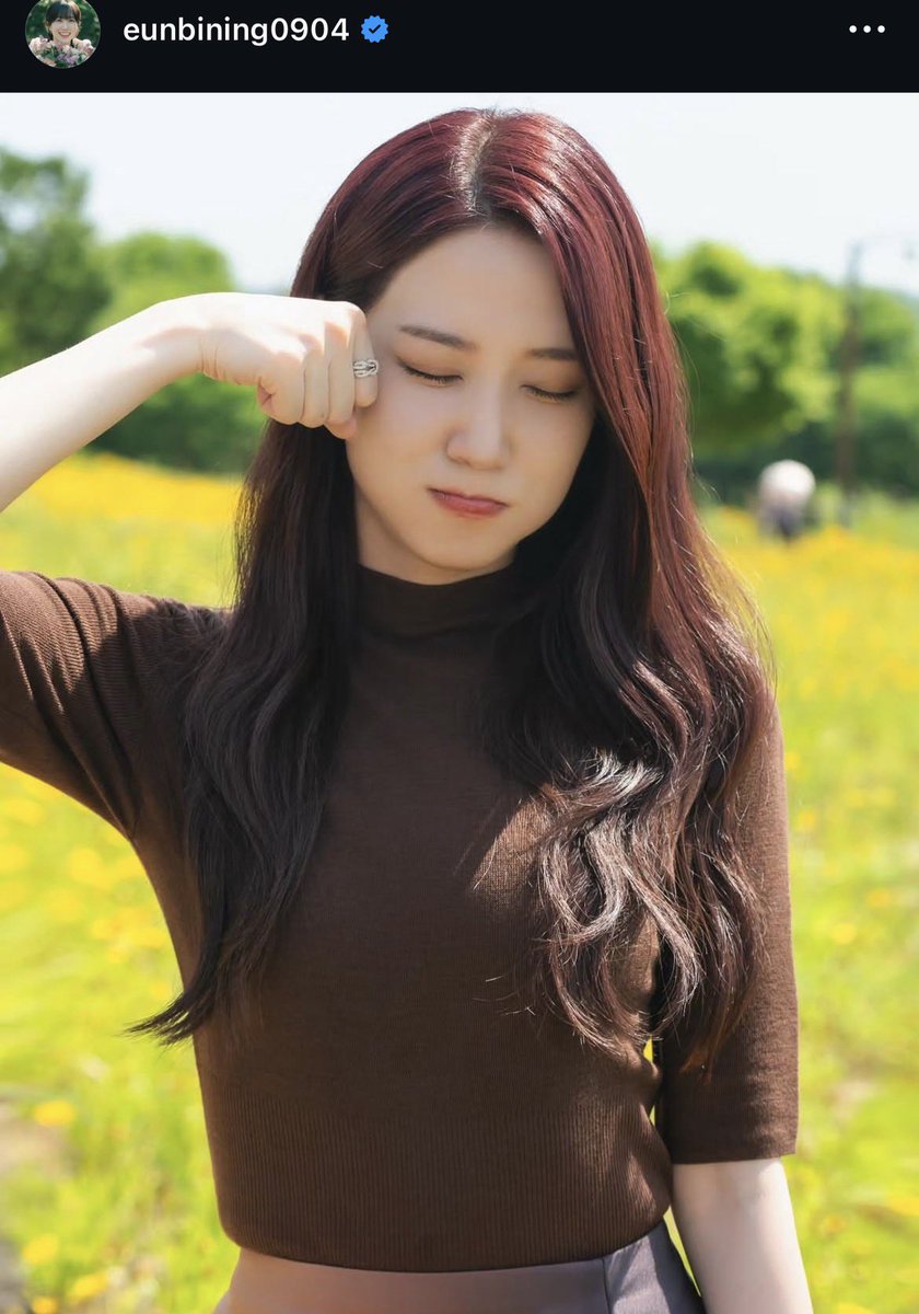 Victoriazuhv's tweet photo. Eunbin and ong seongwu finally said their goodbyes to spooky in love..,meanwhile sejong only made one post for the entire drama😭 https://t.co/BfWEkiDaLN