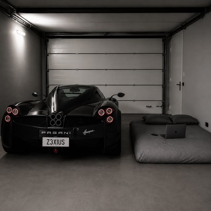 GentlemenxStyle's tweet photo. A life with room for everything I enjoy. https://t.co/jIpT5SyAN5
