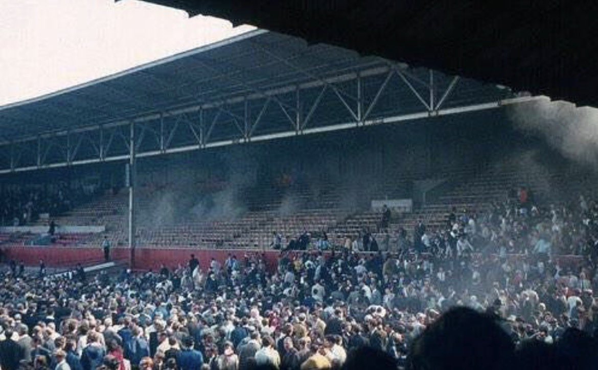 Awaydays23's tweet photo. ON THIS DAY 1968: A fire broke out at the City Ground during Nottingham Forest’s match against Leeds United.

Thankfully, no lives were lost.

#NFFC #LUFC https://t.co/mdHcENRt0v