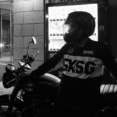 Aruyooo's tweet photo. #新しいプロフィール画像

海外で買ったツーリング用かわいいシャツを添えて https://t.co/cKZYxOu37n
