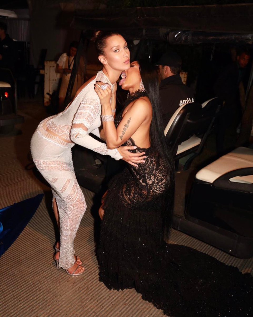 sleezedminaj's tweet photo. nicki minaj &amp; bella hadid (2017) https://t.co/eSFXGBmo6G