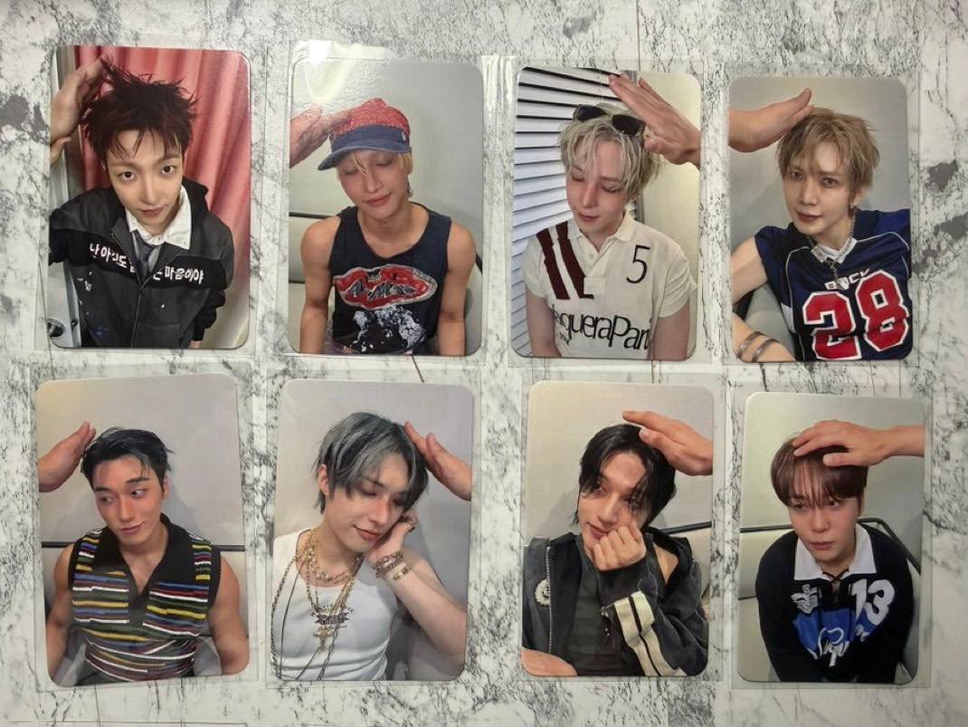 ateez_presentt's tweet photo. Ateez perisi bu gece uyurken yastığımın altına bunlardan koy olur mu beklicem.. https://t.co/FcWTRmnmqf