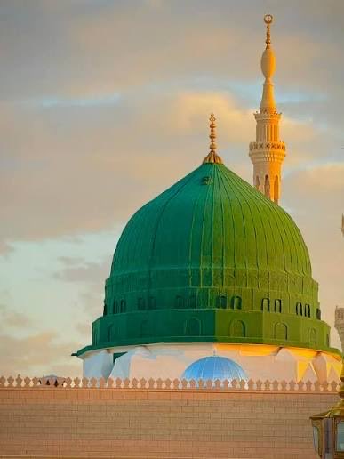 Bint_E_Awan9's tweet photo. يَا رَسُولَ اللهِ ﷺ  انْظُرُ حَالَنَا
🥹🤲

 #295C_Our_RedZone https://t.co/of7YUORVYM
