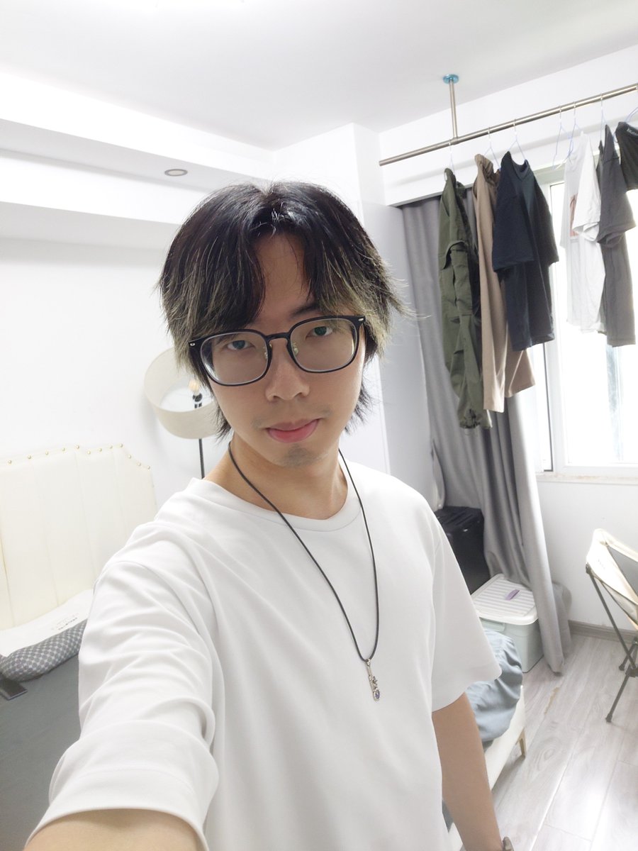 noireegg's tweet photo. 还有一个月就结束我的使命了吧 https://t.co/cIHxepC05x