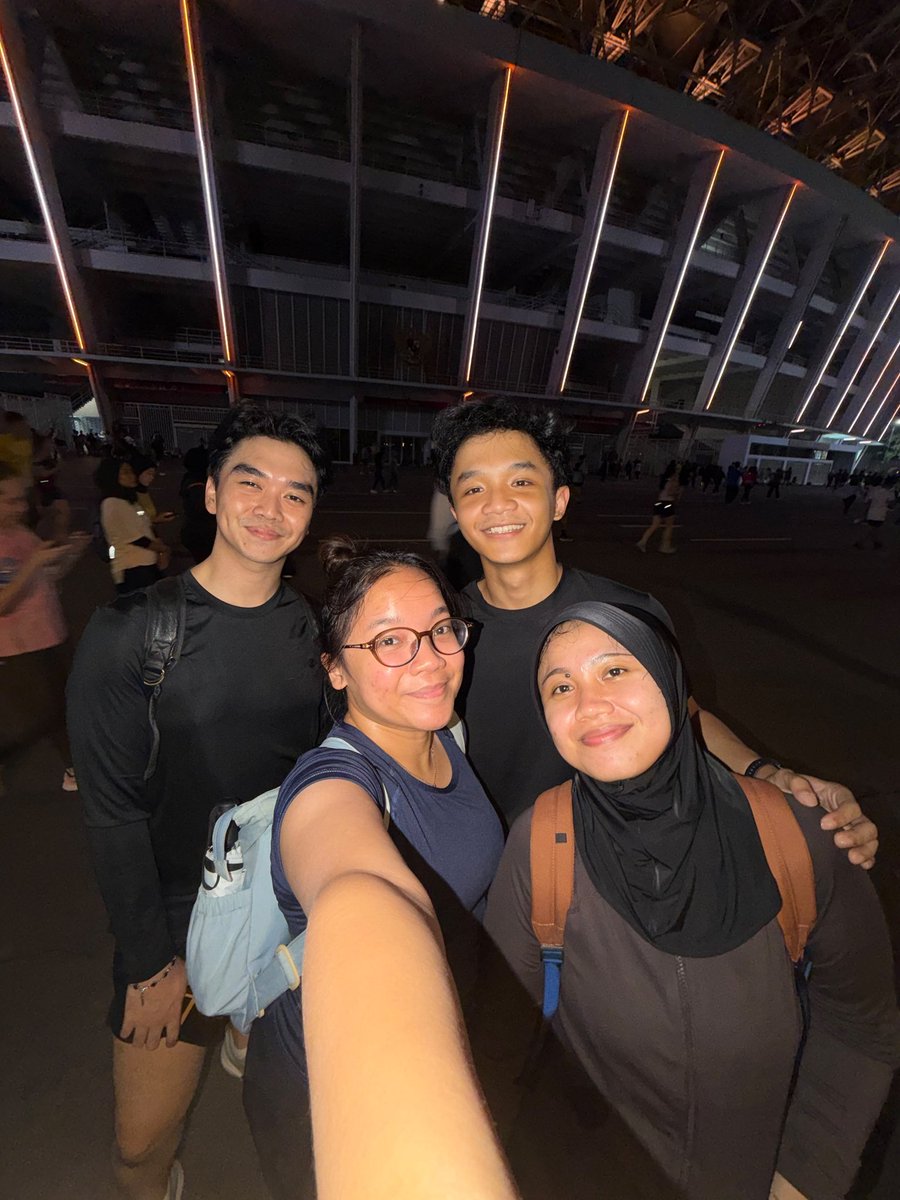 kurchitswangdee's tweet photo. first time mencoba lari sama mereka seruu juga yhh ❤️ https://t.co/NM0KSHXK6H