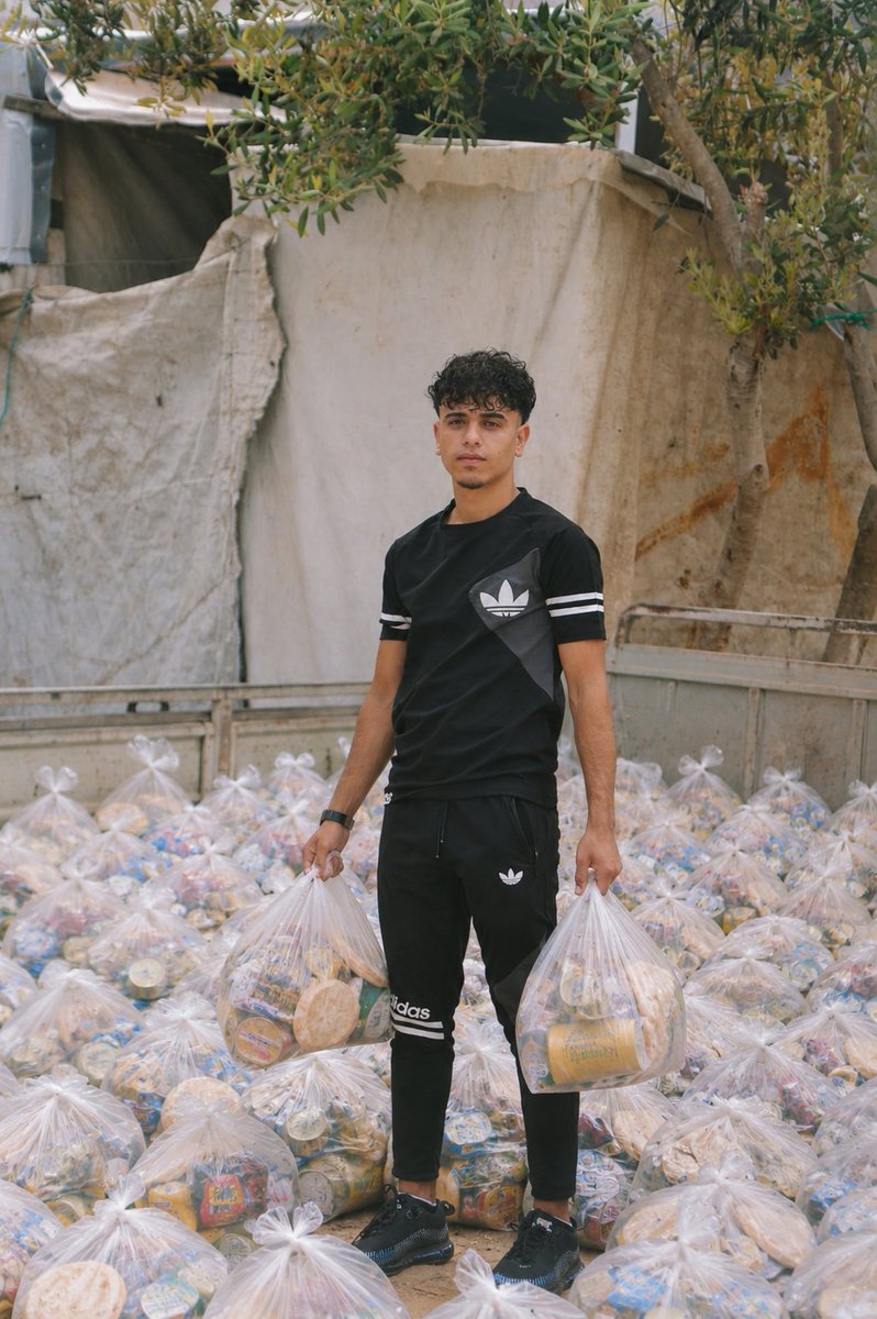 MohammedAlvbd5's tweet photo. O people of compassionate hearts, we ask you to sponsor a water project for our people in Gaza. Donate even half a date. This is the nation of Muhammad. Let us help one another. 

https://t.co/F5MqCBGT8K
@sososaiyenytb https://t.co/ePlNQ7qwOk