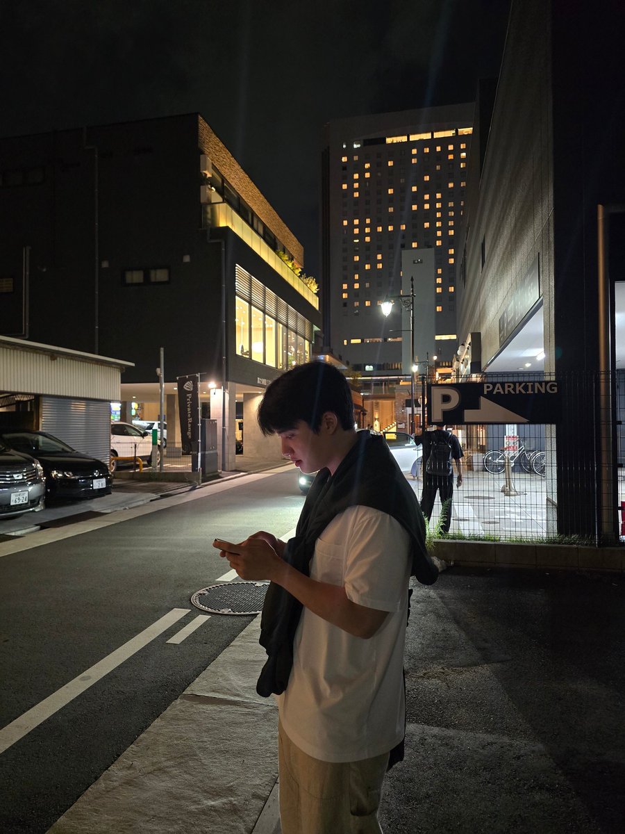 tbsl_412's tweet photo. 도경수 남친짤 모아모아
난 이 사진이 젤 좋음… https://t.co/wcR16cQryE