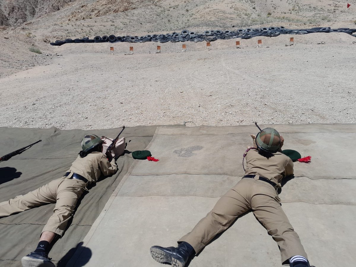 NCCGPHQSRINAGAR's tweet photo. NCC CADETS EXPERIENCE LIVE FIRING AT LADAKH

307 NCC cadets from 9 educational institutions across the remote Ladakh region received first-hand exposure to live firing and safe handling of firearms as part of Basic Military Training conducted by 1 Ladakh Bn NCC.
With over 50% girl cadets among the participants, the training is fostering confidence, discipline, courage and leadership—shaping future-ready youth for nation building.

#NCC #Ladakh #YouthEmpowerment #NationBuilding

@NorthernComd_IA @adgpi @HQ_DG_NCC @NCCDteJKL 
@SpokespersonMoD
@lg_ladakh
@firefurycorps
@prodefleh