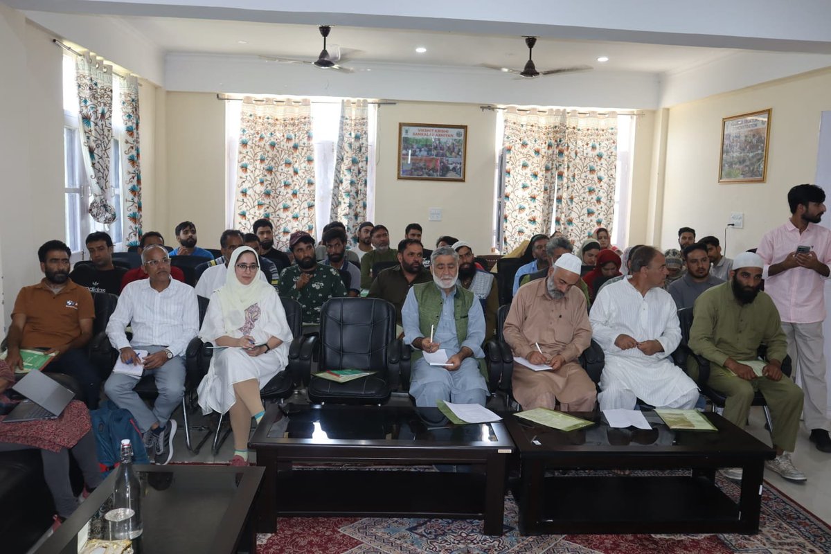 Kvkshopian's tweet photo. A Capacity Building Workshop on “Agrivoltaics – Integrating Agriculture with Solar Energy for a Climate-Resilient Future” was organised today at KVK Shopian in collaboration with CSTEP.
#KVKShopian #Agrivoltaics  #SustainableAgriculture #SolarEnergy #SKUASTKashmir #CSTEP https://t.co/Mi40WSYTGw