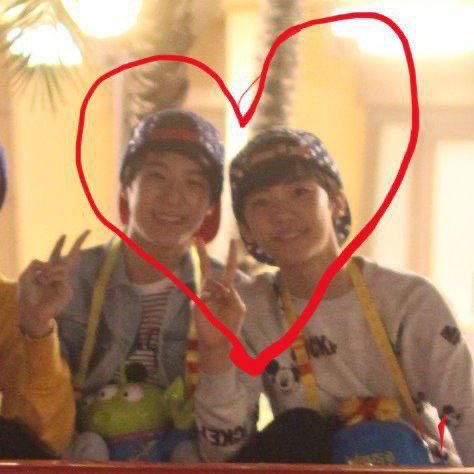 jederojaemitke's tweet photo. since day one https://t.co/PJJ7JX7pa4