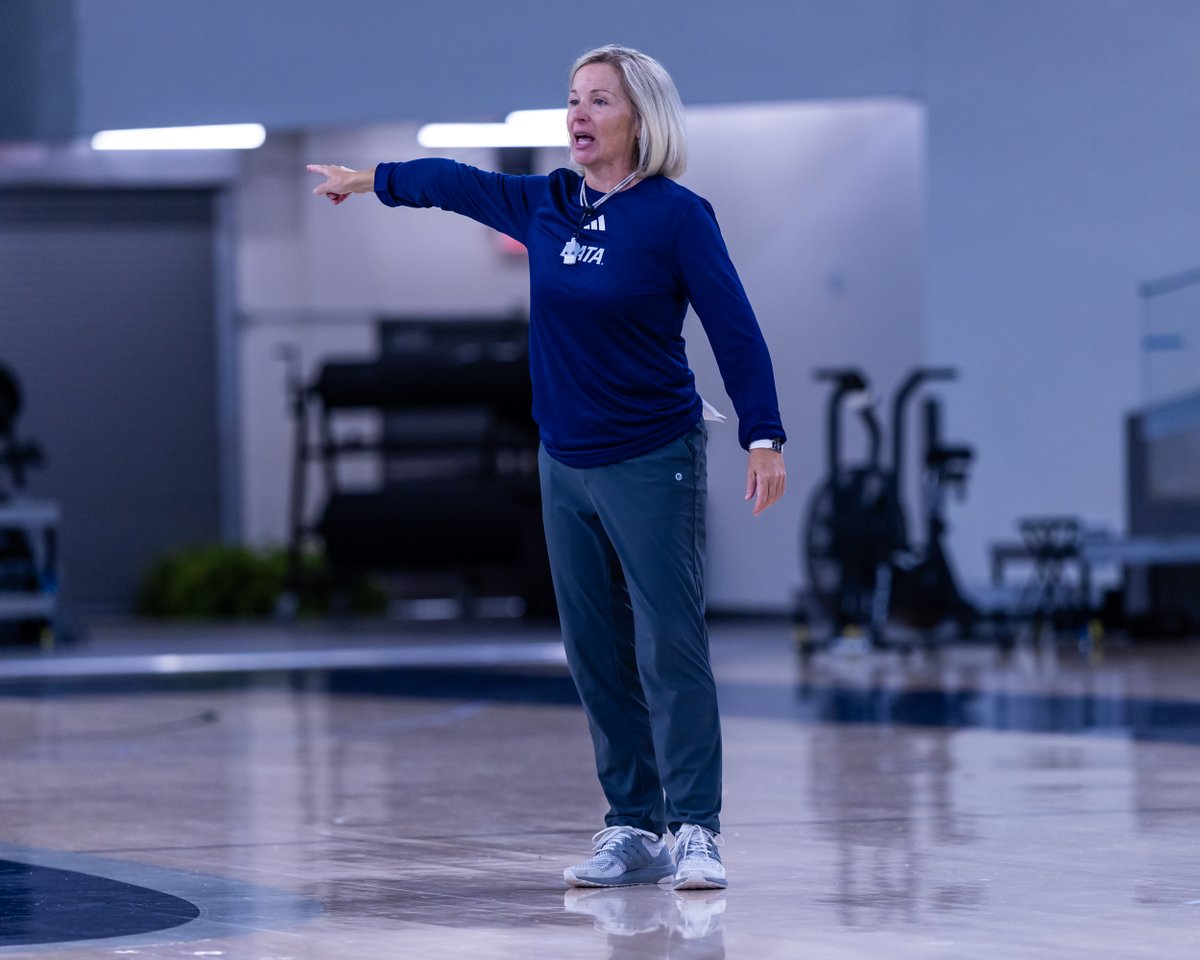 GSAthletics_WBB's tweet photo. Office hours 💼

#HailSouthern https://t.co/fpIJ0arlE4