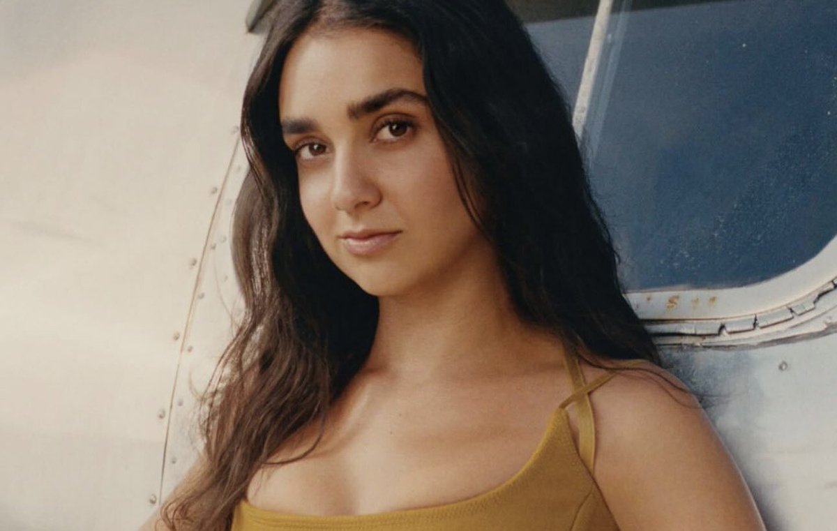 FilmUpdates's tweet photo. Lucas Hedges, Patrick Schwarzenegger, Geraldine Viswanathan and Dylan Gelula to star in Mike Birbiglia’s comedy ‘OLD FRIENDS NEW FRIENDS.’

When a tight-knit group of college friends travels to a summer camp for their old friend’s wedding, they discover he's built a new life – with new friends – forcing them to confront what they've lost, who they've become, and whether growing up means growing apart.