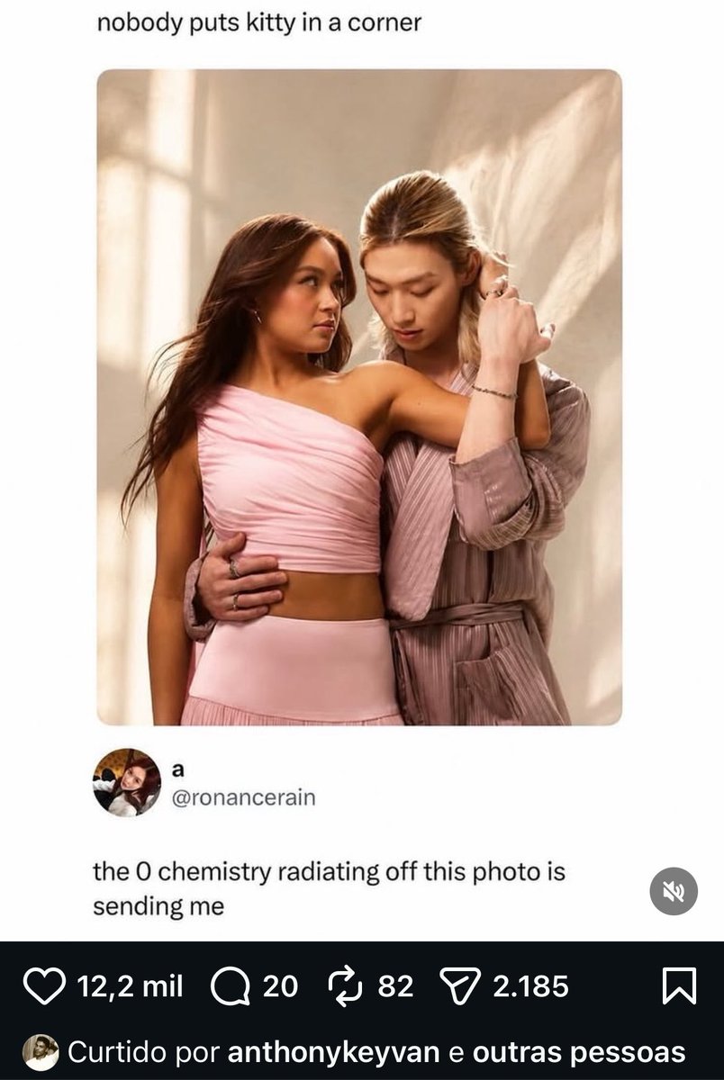 w0ndercolor's tweet photo. The worst part about this like is thinking Anna and Sang Heon could open the app and just see this post on their feed… this lack of professionalism should be studied https://t.co/aXqZB2bnfM