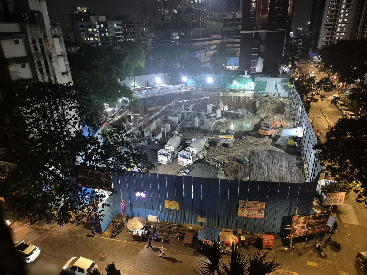 opassanha's tweet photo. It is 10:49 pm and construction work at Rashmi Icon which is at the junction of Orlem, Tank Road, Malad West and Shankar Lane is still going on causing noise in the neighborhood. Request @mybmcWardPN &amp; @mybmc to please look into it. No adherence to timings and guidelines. https://t.co/RDmTe9yILy