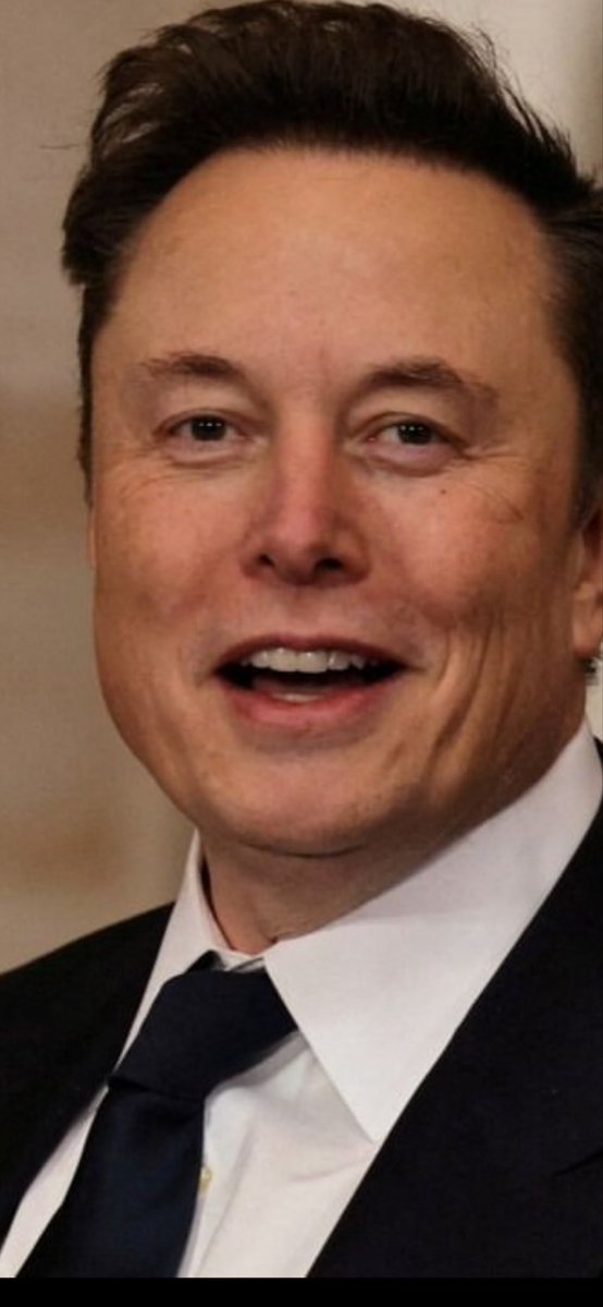 Alvia_clark's tweet photo. Elon Musk Officially
Becomes the World's First Trillionaire in History🥵😱 #elonmusk https://t.co/PVb8SPQvad