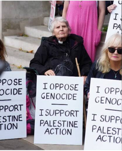Shambles151's tweet photo. Are real terrorists - the only people NOT being arrested under the Terrorism Act?

No one returning today after serving in the IDF was arrested under the Terrorism Act.

Please RT until they are.

Thank you. https://t.co/gB6aH3bAfW