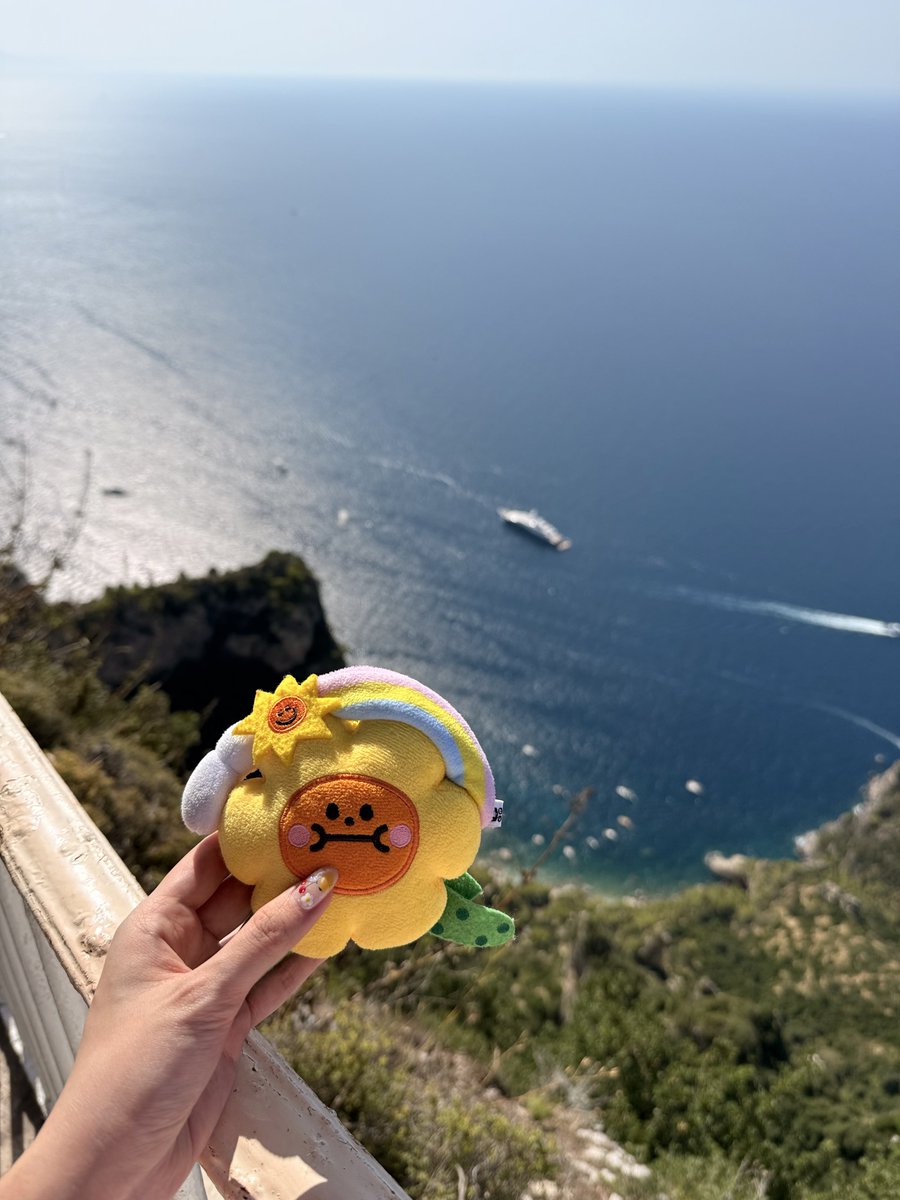macchiato0204's tweet photo. Deedee in Capri and Naples 🇮🇹🏝️✨
@jaidee__GMMTV 

#Jaidee https://t.co/W7hKhBm0E4