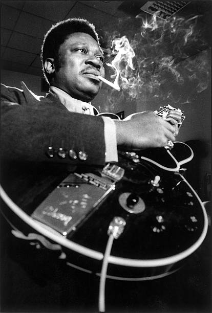 bluezharp's tweet photo. B.B. King at Olympic Studios, London, UK, 1971. 🎶'Blue Shadows' https://t.co/1W2bIRmKDb Photo by Estate Of Keith Morris https://t.co/SagPkihjIQ