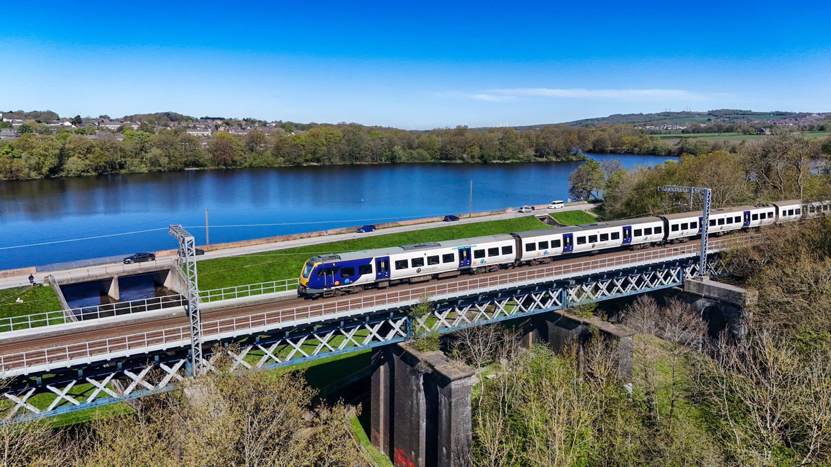 alexhornbyrail's tweet photo. We’ve got a really exciting job opportunity for someone who can lead our ongoing transformation in how we serve - and deliver for - our customers here at Northern.

We need a new Head of Customer Experience.

Read more and apply here 👉 https://t.co/KesDlWnWx1 https://t.co/YR3Uu5yzRF