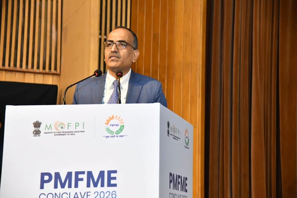 PMFMEScheme's tweet photo. Shri Avinash Joshi, Secretary, MoFPI, lauded the #PMFMEScheme for its significant contribution towards strengthening India’s food processing ecosystem and empowering food entrepreneurs across the country.  

@PMO @iChiragPaswan  @MOFPI_GOI @MIB_India @AgriGoI @PIB_India @PIB_MoFPI @phdchamber @IHCDelhi @airnewsalerts @DDNewslive @mygovindia @NIFTEM_Tnj @CRDNIFTEM

#PMFMEConclave2026