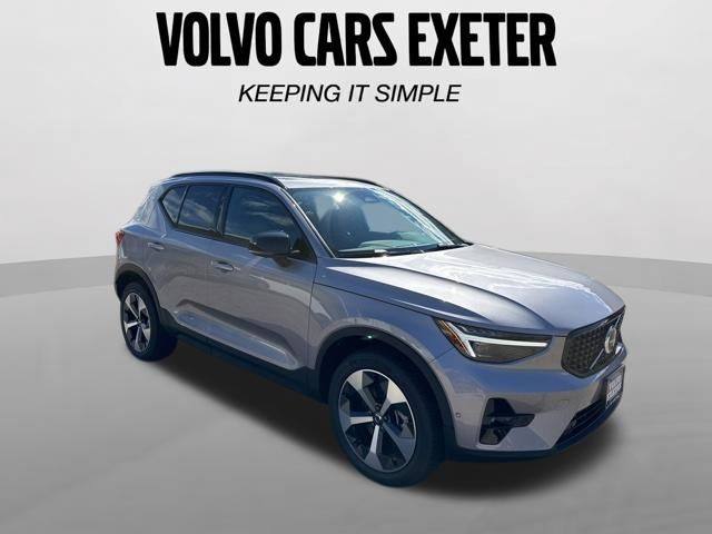 VolvoCarsExeter's tweet photo. Discover a nearly-new luxury vehicle with the retired demo &amp; loaner inventory at Volvo Cars Exeter. 

Learn more: https://t.co/uXso2W5Hss https://t.co/qlZe2TZARN
