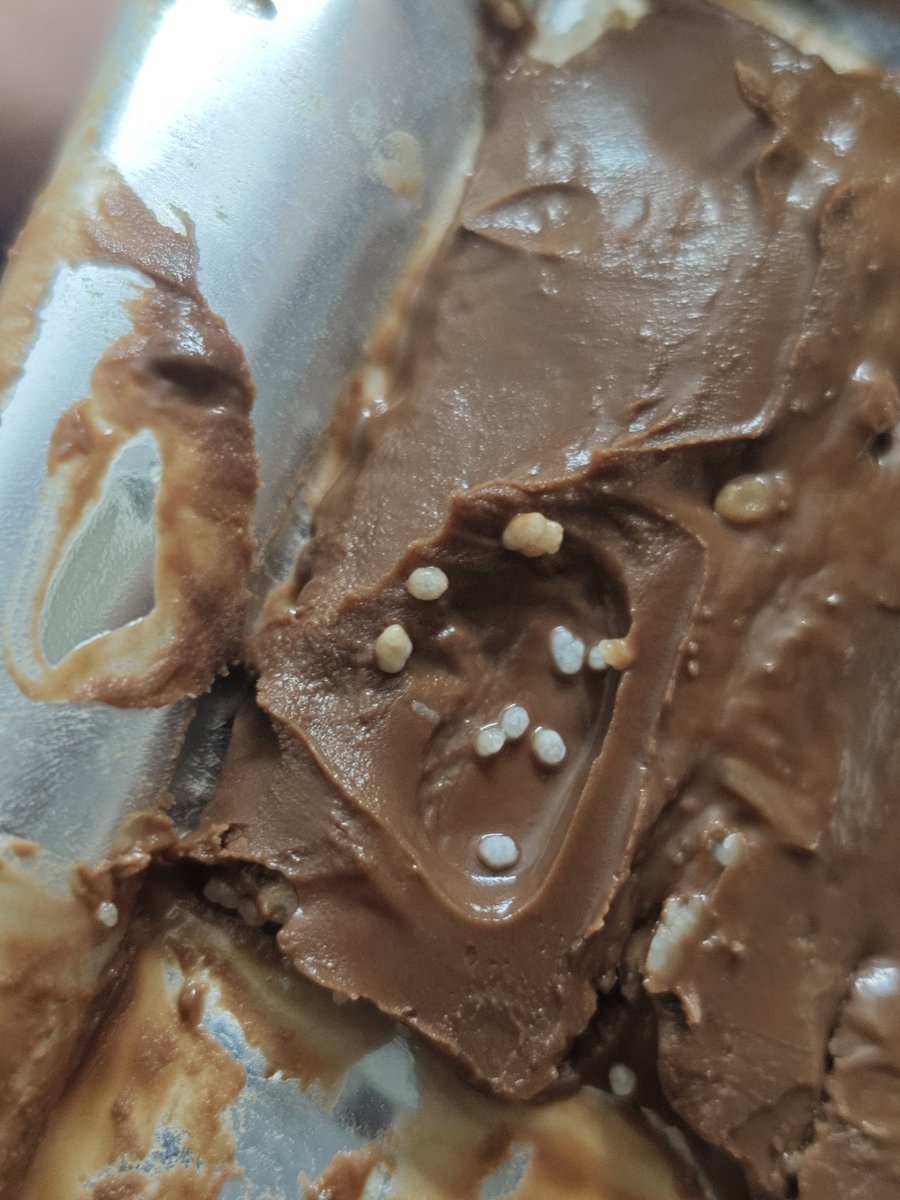 verm80983's tweet photo. Ko khane ke bad Banda kafi bimar bhi ho sakta hai yah dairy milk chocolate hai teen peace lae the open karne per sab mein hi hai fungus hai
@MDLZ https://t.co/8rxZsLBogJ