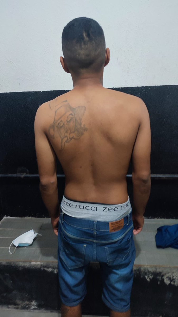 onlines63455's tweet photo. POLÍCIA CIVIL PRENDE EM PARAÍSO HOMEM CONHECIDO COMO "CAPETA" POR ROUBO CONTRA IDOSO https://t.co/P2UVLcACgj