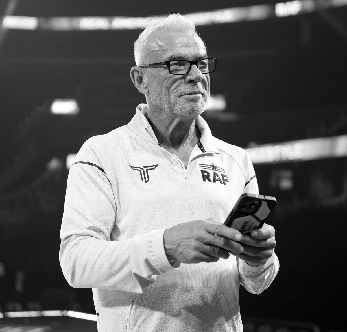 EBischoff's tweet photo. https://t.co/rArMqrtZnm