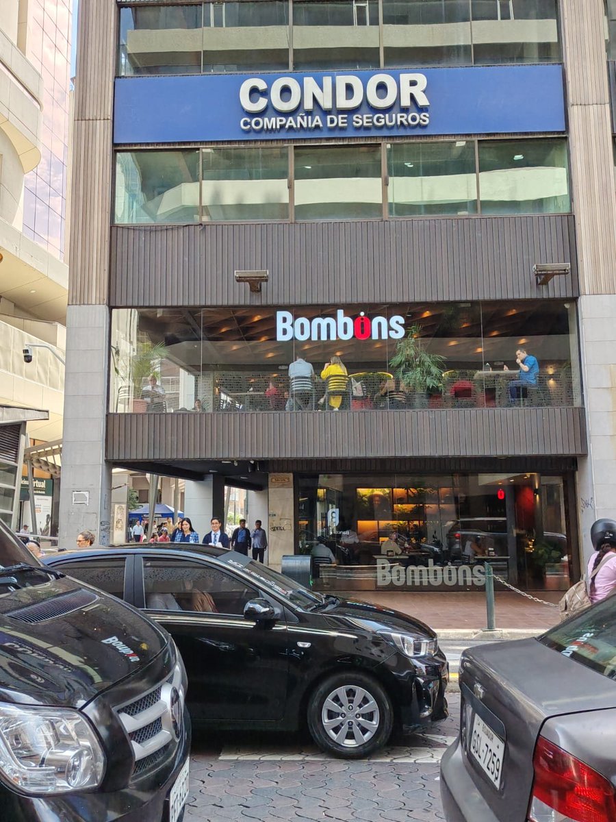 PeriodicoGN's tweet photo. Hay que aprovechar la infraestructura.
De lunes a viernes menú ejecutivo en Bombons, local de Pedro Carbo y P. Icaza.
#Bombons
#Café
#Guayaquil https://t.co/6sM4CbD337