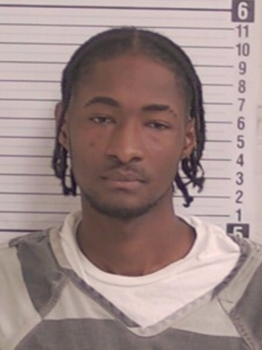ICEgov's tweet photo. Shaqiuel Sheldon Williams, a Jamaican national, allegedly stabbed one employee and cut another at a fast-food restaurant after he was unable to pay for the food he ordered.

The Bay County Sheriff's Office arrested Williams in Panama City, Fla., Aug. 13. He’s charged with two counts of aggravated battery with a deadly weapon.

Williams entered the country legally but violated the terms of his admission in early 2024.

ICE lodged an immigration detainer against Williams and will take him into custody after he faces justice in Florida.

➡️Learn more about detainers on our website.
