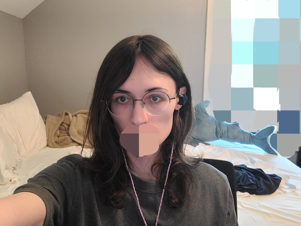 selenesynthesis's tweet photo. 9 months hrt https://t.co/PXQOmBlMZR