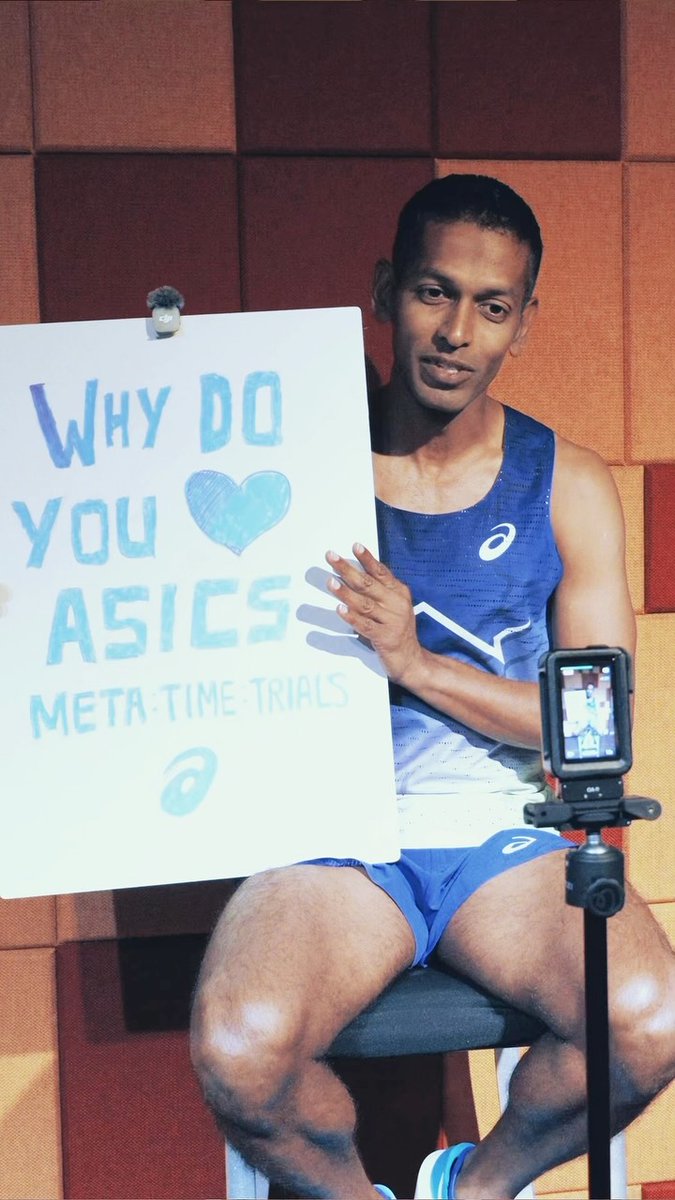 asicsth's tweet photo. TDhey can also write other words too!id you know any pen can write underwater? https://t.co/3FgdtoJTWr