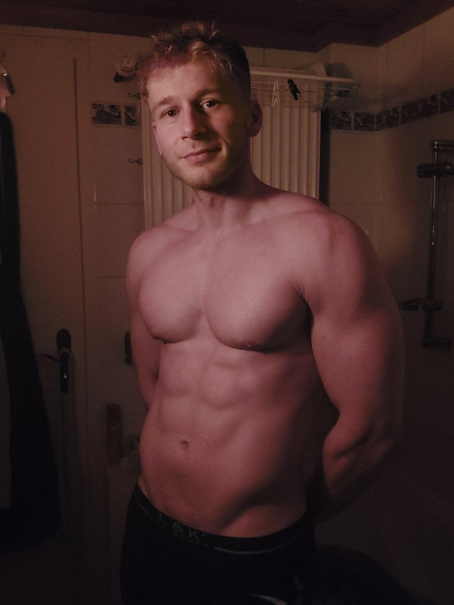 session_sweat's tweet photo. Ready to take a bath https://t.co/u7b1D3D4Je
