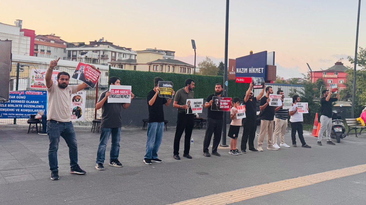 fhanadolu's tweet photo. Haksız bir şekilde tutuklanan Alparslan Kuytul Hocaefendi , eşi Semra Kuytul Hocahanım ve diğer kardeşlerimiz için Furkan Hareketi İstanbul Anadolu olarak Adalet Bekleyişi gerçekleştirdik.

Hocamıza SürgünZulmü
HocamıSerbest Bırakın
SemraKuytulu SerbestBırakın https://t.co/wW0En9t7c8