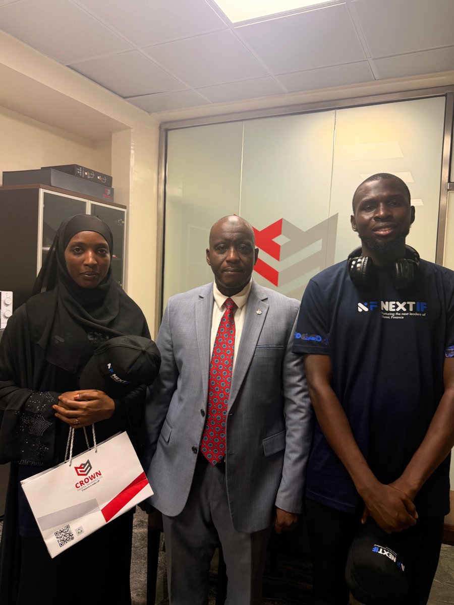 IfySummit's tweet photo. The organising team of @IfySummit 2026 paid a courtesy visit to Nasir Song, MD of Crown Takaful Insurance Ltd.

We exchanged ideas, shared the Summit’s vision, and explored ways to connect the industry with the next generation of ethical finance leaders.

#IslamicFinance #Halal https://t.co/TaS3AQczEP