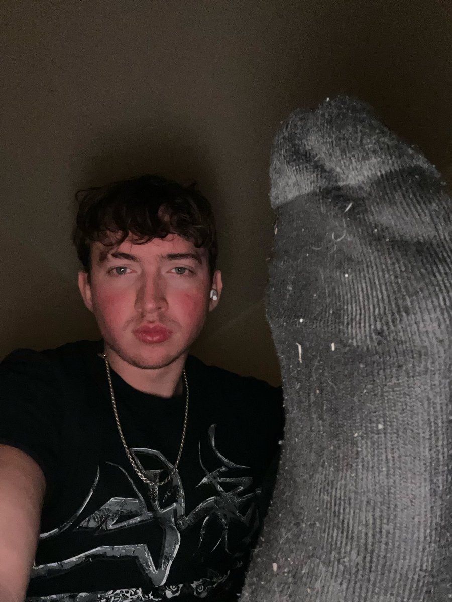kay_danger_'s tweet photo. Socks is all ur getting tonight f@g #findom #alpha #cashmaster #cashpig #cashfag #findommaster #truealpha #walletdrain #findomdrain #cashdrain https://t.co/nEcUkp8h8C