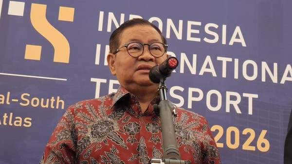 LambeSahamjja's tweet photo. pramono persilakan warga demo tanggal 26-27 agustus:
- katanya demo dijamin sama demokrasi
- yang gak boleh itu perusakan, anarkis, sama tindakan gak baik
- pemprov dki udah siapin langkah antisipasi bareng kepolisian
- pendekatannya humanis, satpol pp diminta koordinasi sama polisi
- pramono bilang keamanan jakarta itu tanggung jawab bareng
- dia ajak semua pihak yang dateng ke jakarta tetep jaga ketertiban
- pemprov gak akan larang aspirasi 
- tapi harus hormatin ketertiban umum dan gak rusak fasilitas