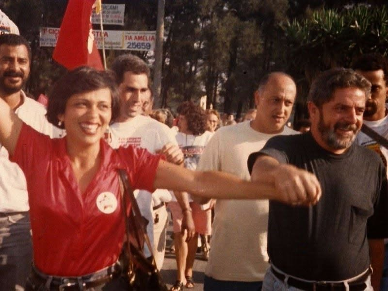 mariliacamposmg's tweet photo. Lula e Marília Campos têm uma história. Eles superaram desafios, fizeram história e governaram juntos. Agora, em 2026, a caminhada continua para manter viva essa liderança que transforma vidas.

🌟🔺 Marília Campos é 131. Vamos juntos construir o Senado mais próximo do povo. https://t.co/dEfiwRvRIO