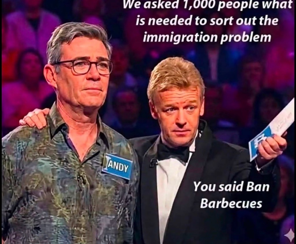 GhostOfBricktop's tweet photo. @TomK_Brit1993 #AndyPandy is a phoney🤦‍♂️ https://t.co/dD3nAGJCma