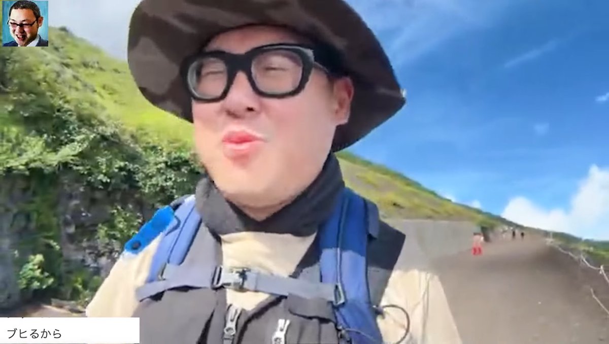 zmmommz's tweet photo. 石川典行富士山体調不良で断念かよ。
10年前の今日は山頂で泣いてたな https://t.co/r5tO6wh7Zn