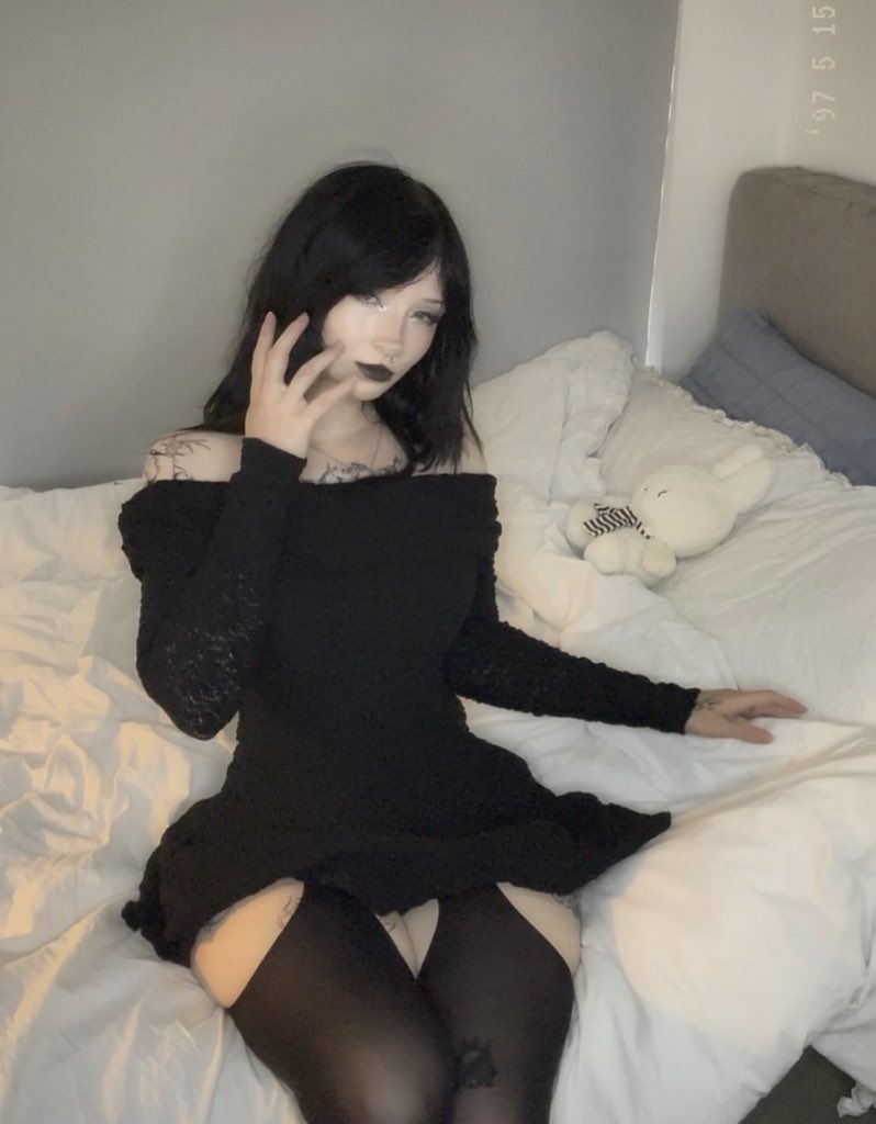 Gothictdoe's tweet photo. 🖤🦇🕸️

#fornite #goth #fyp https://t.co/SDbMTbuqU8