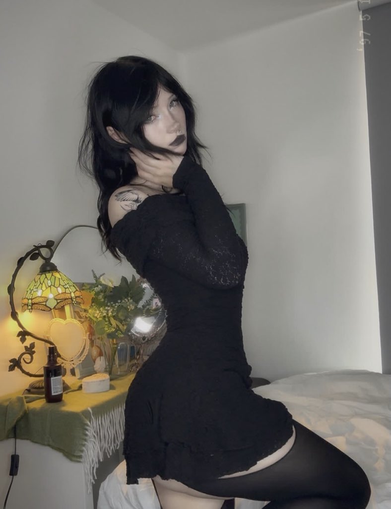 Gothictdoe's tweet photo. 🖤🦇🕸️

#fornite #goth #fyp https://t.co/SDbMTbuqU8