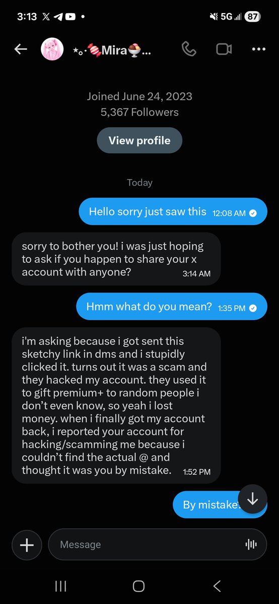 puke_gif's tweet photo. @mirakumacokiees is saying that she falsely accused my account of stealing money from her and is trying to get me to "help her out"
 I don't know if someone has stolen her account or what but this is a known scam so be careful https://t.co/P7iLgElFBU