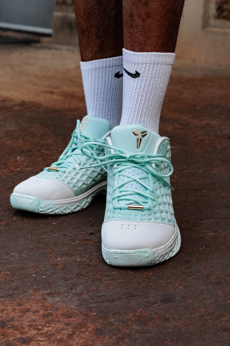 _Brotha_d's tweet photo. Happy Kobe Day!

📸: @Uninstructed718 

#Nike #Kobe #SNKRSKickCheck

@Nike @nikebasketball https://t.co/PWVmgCbIil