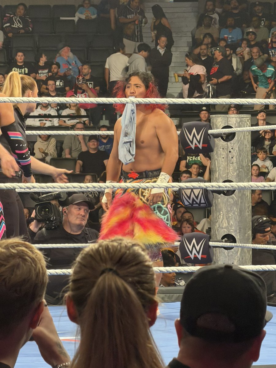 LuigiWrestling's tweet photo. Hiromu Takahashi, ahora conocido como Kyogi, ha debutado en WWE antes del #WWERAW de hoy, venciendo a Kit Wilson en un dark match. Su primera lucha en general desde febrero.

Antes de que pase a ser el compañero de tag team de Shinsuke Nakamura.

📸 @TQSherwood https://t.co/AfEJBTl23K