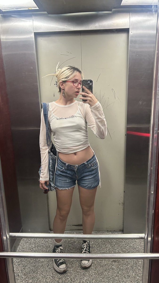 malvina_wild's tweet photo. What do you think about sex with my ex? This is the outfit I wore to see him 🫣 https://t.co/qLc7TOSitH